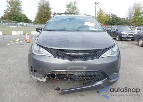2018 Chrysler Pacifica Touring Plus из США, поврежденный, VIN 2C4RC1FG3JR356751